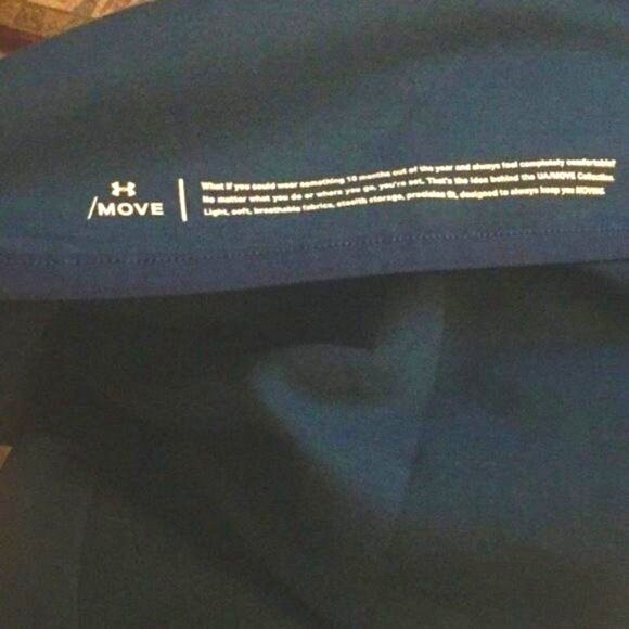 Under Armour Move Long Sleeve Pullover Size S Ultralight Crew Neck Sweat Wick - Picture 11 of 13